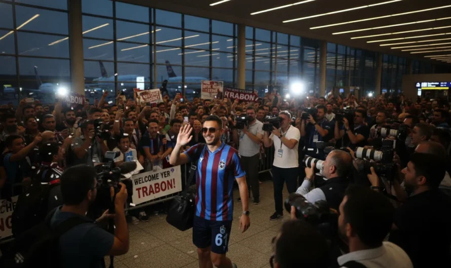 Mısırlı Yıldız Mohamed Salah Fırtına İçin Türkiye’ye Ayak Bastı